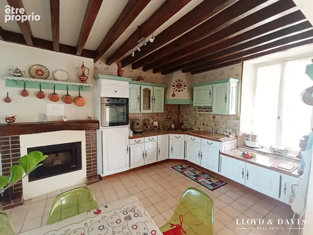 Maison 4 pièces 115 m² à vendre à Saint-Serotin (89140) - photo 1