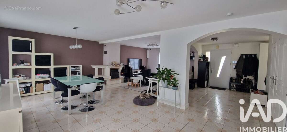 Photo 3 - Maison à VERT-LE-PETIT