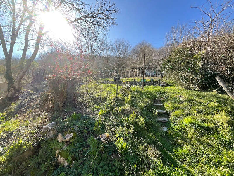 Maison à LABRUGUIERE