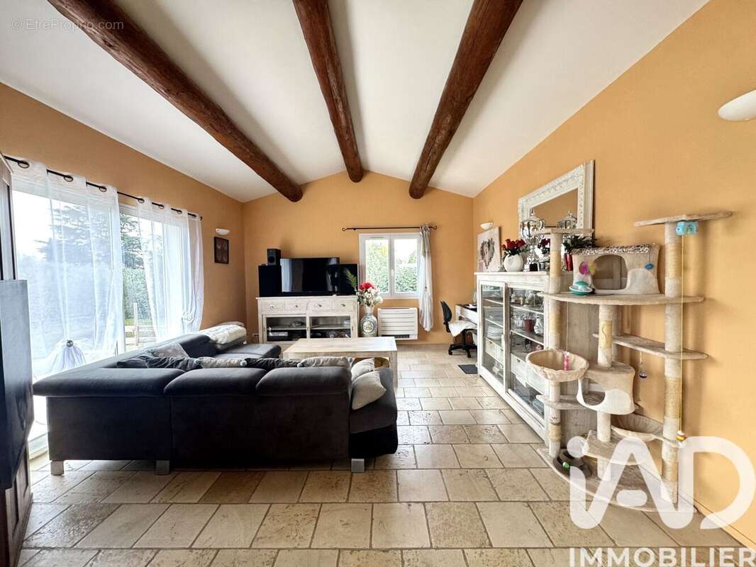 Photo 6 - Maison à SAINT-GILLES