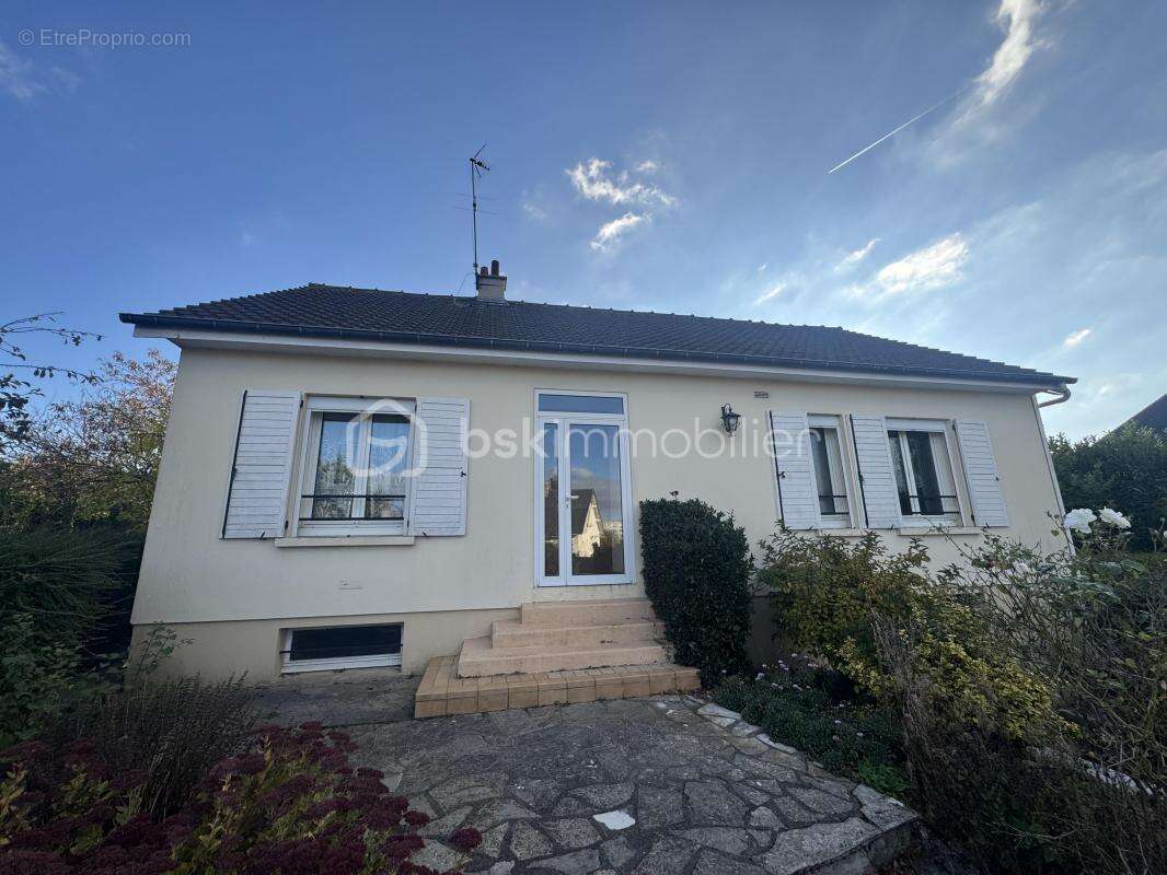 Maison à L&#039;AIGLE