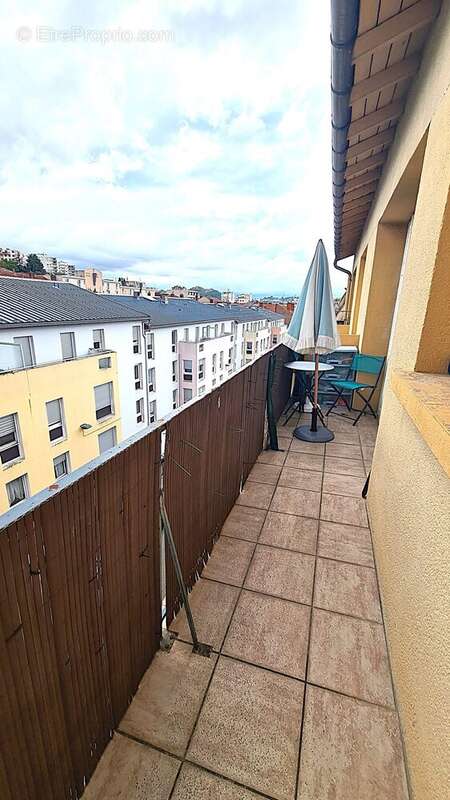 Appartement à SAINT-ETIENNE