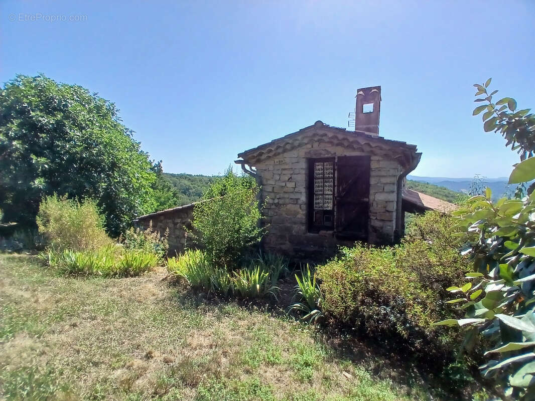 Maison à SAINT-MARTIN-DE-VALGALGUES