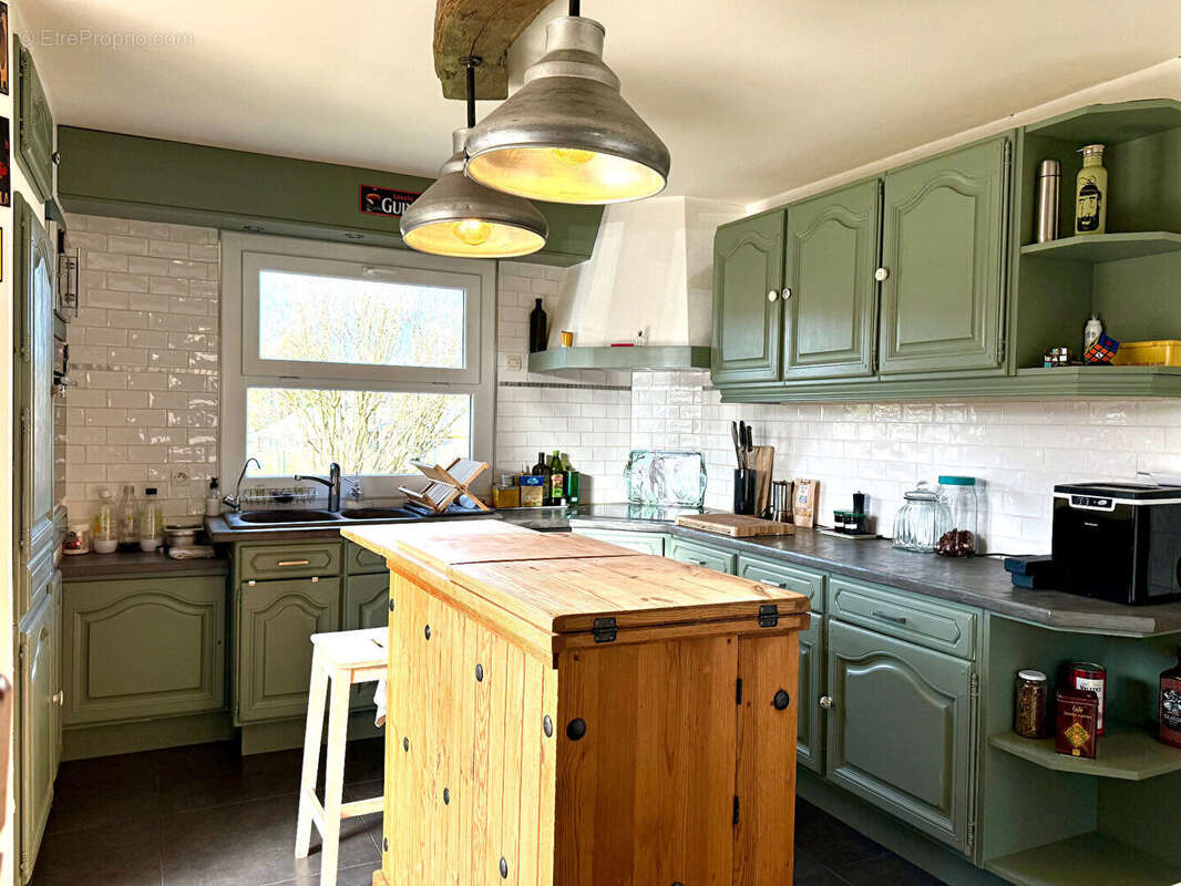 Maison à LA LONGEVILLE