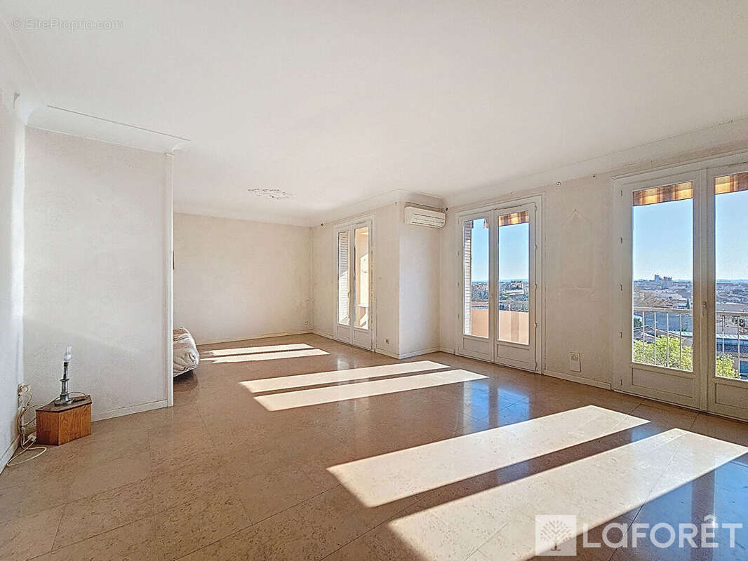 Appartement à BEZIERS
