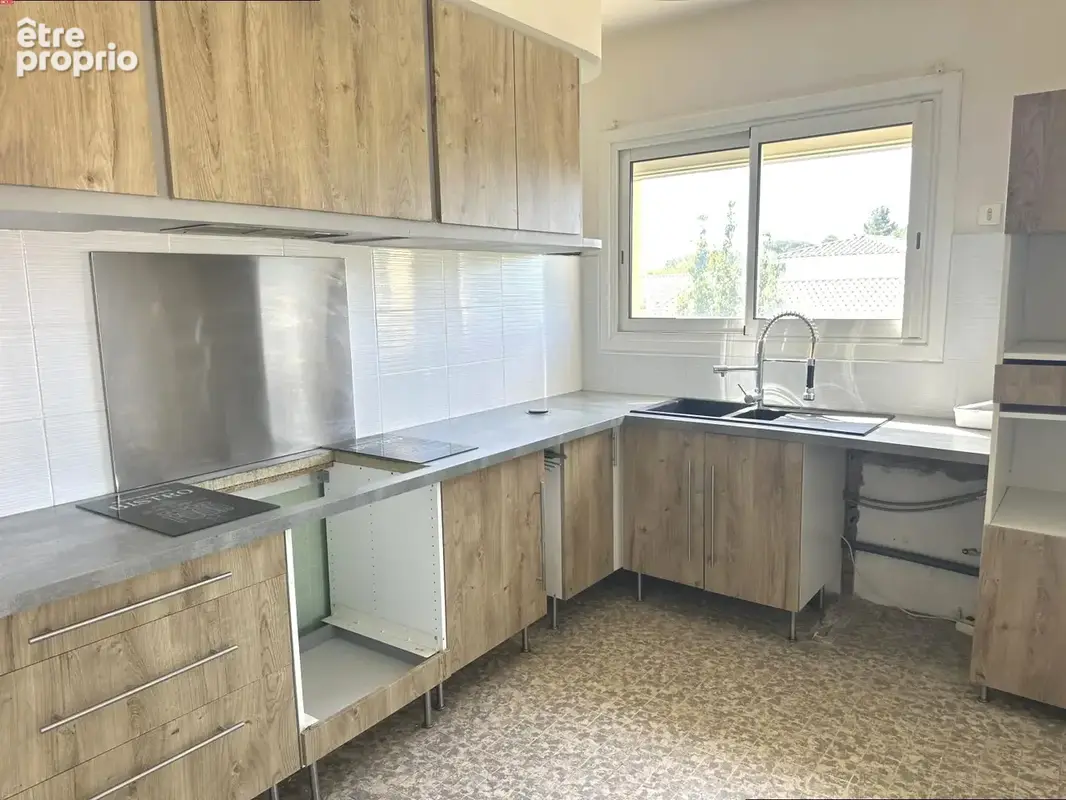 Maison 6 pièces 113 m² à vendre à Valergues (34130) - photo 3