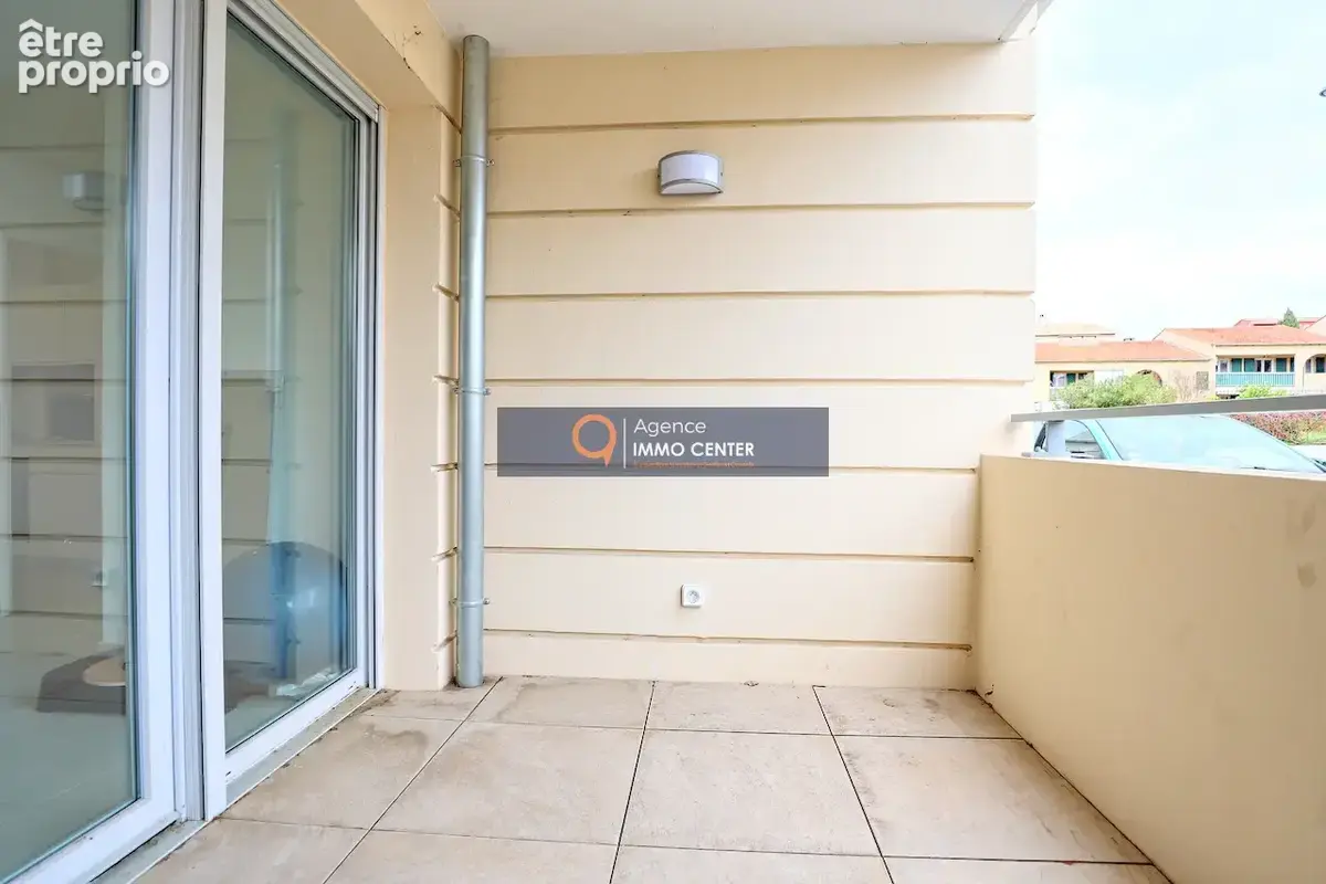 Appartement T4 avec 2 places de stationnement en sous sol sécurisé - photo 5