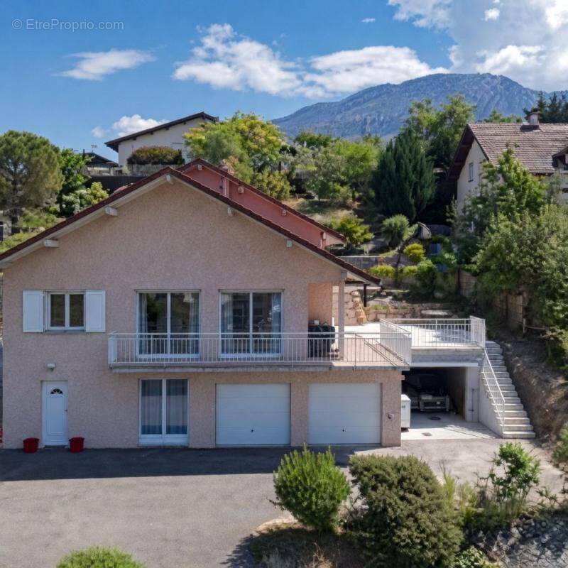 Maison à AIX-LES-BAINS
