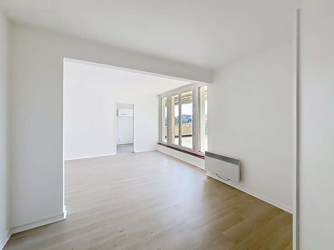 Appartement à AIX-EN-PROVENCE