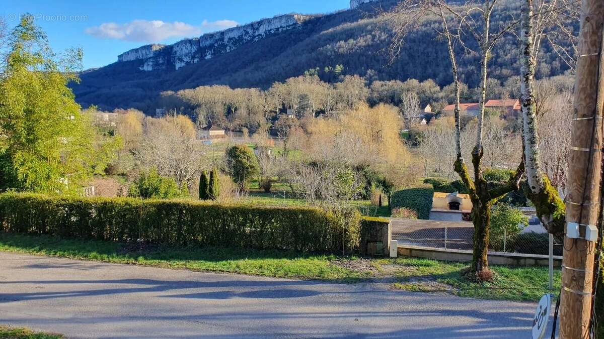 Maison à SAINT-ANTONIN-NOBLE-VAL