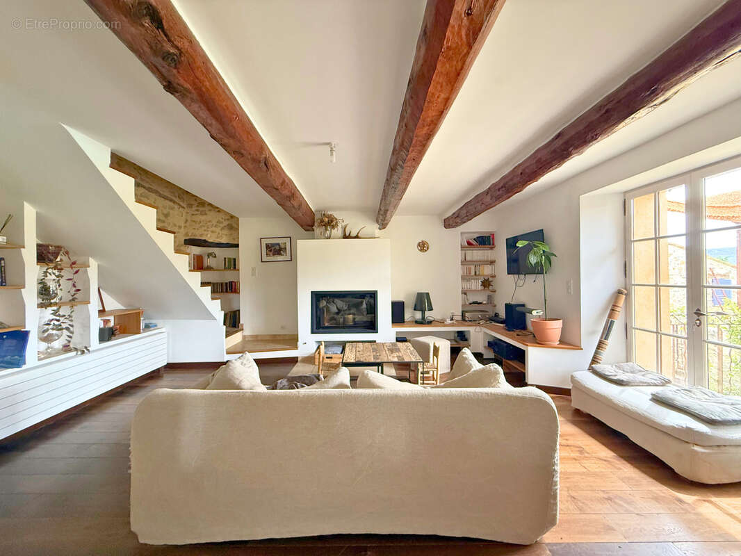 Maison à FORCALQUIER