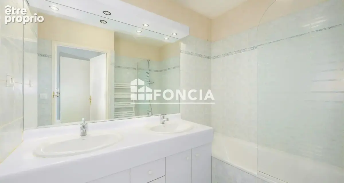 BOURG-LA-REINE – Centre-ville – Appartement familial de standing - photo 14
