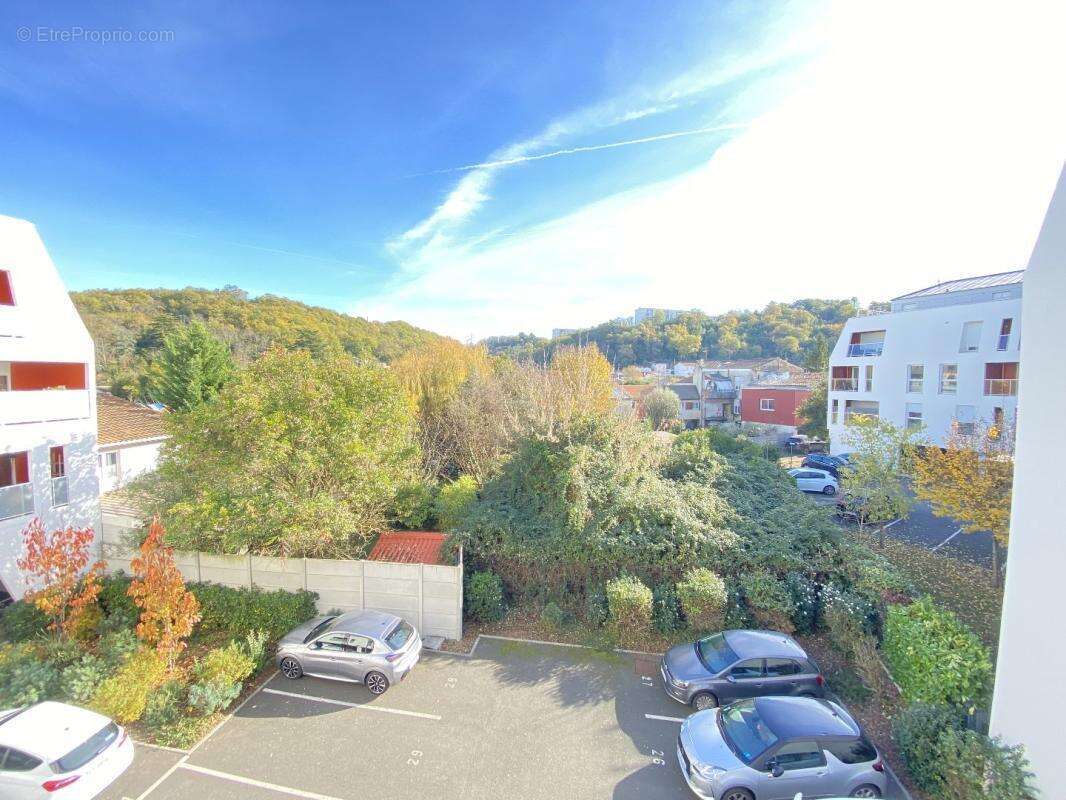 Appartement à CENON