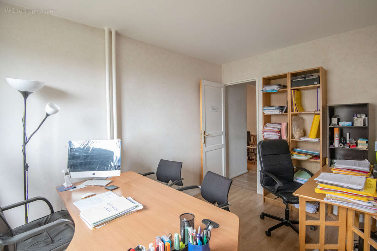 Appartement à NANTERRE