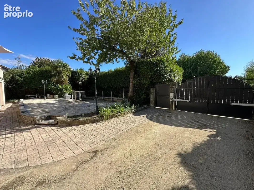 Maison 184 m² - 2 logements indépendants - photo 13