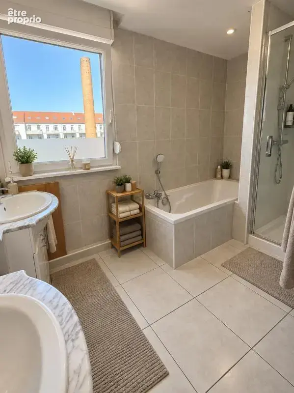 Appartement rénové - photo 11