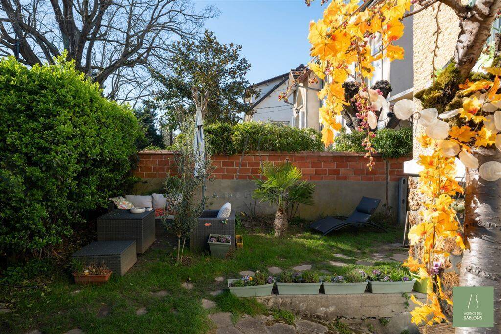 Maison à LE VESINET