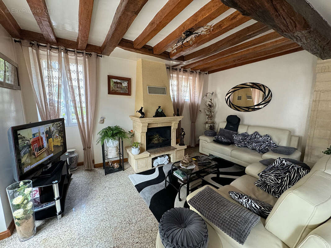 Maison à CLERY-EN-VEXIN