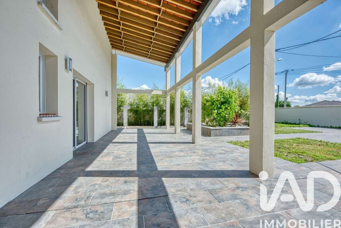 Photo 3 - Maison à AMBARES-ET-LAGRAVE
