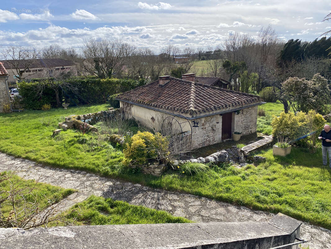 Maison à LACAPELLE-CABANAC