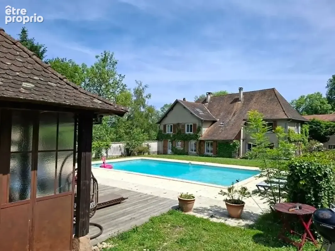 Maison 243m² à les avenières veyrins-thuellin - photo 2