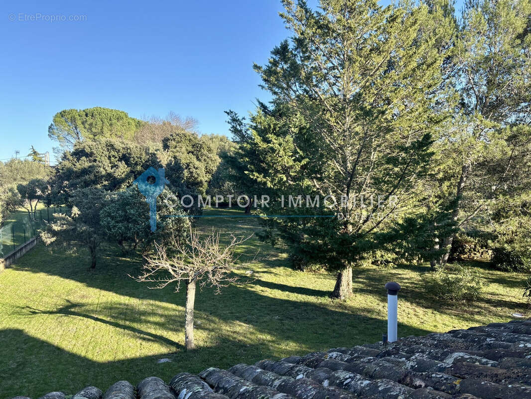 Village en peripherie d'uzes : villa 4 chambres avec piscine et grand terrain - photo 15