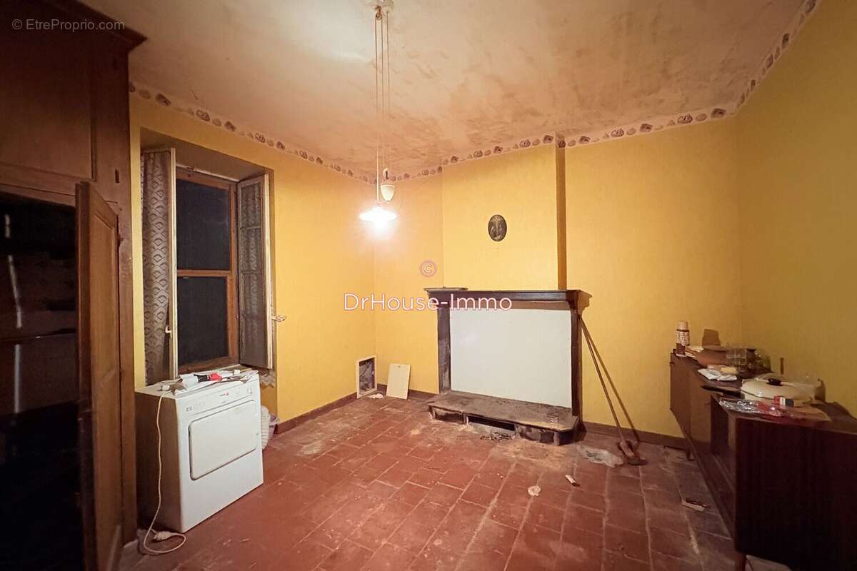 Maison à PEYRIAC-MINERVOIS