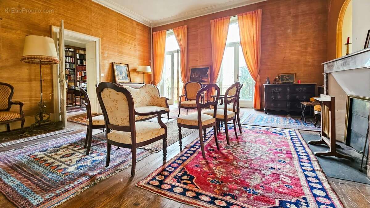 Maison à SAINT-LAURENT-DES-HOMMES