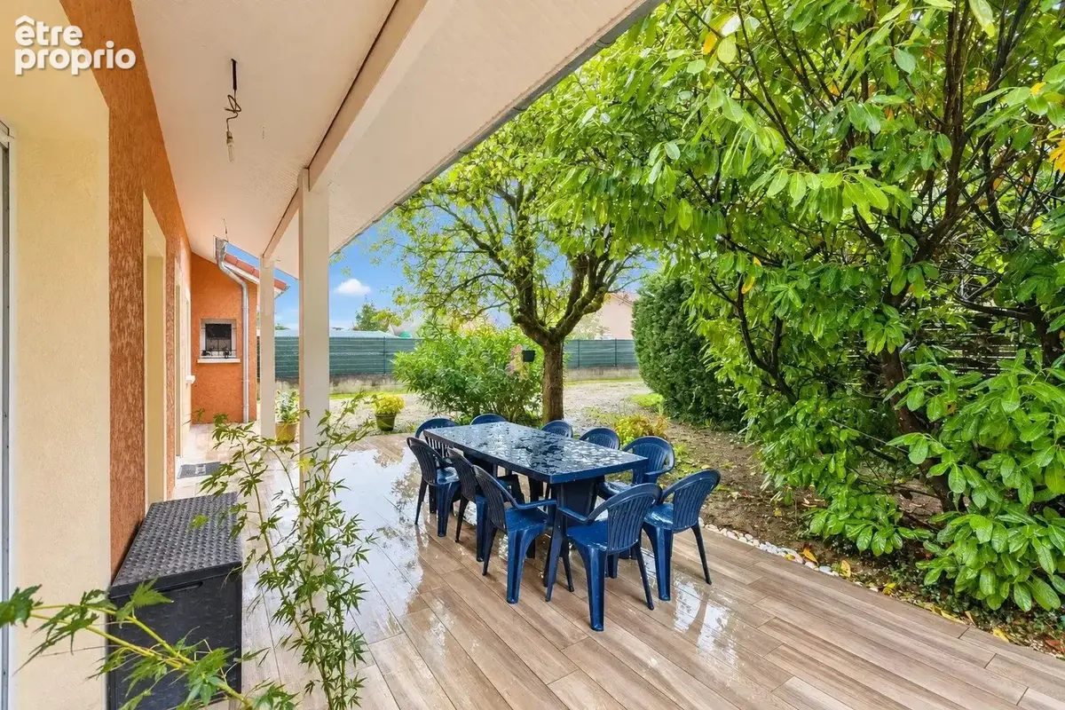 Maison à MONTALIEU-VERCIEU