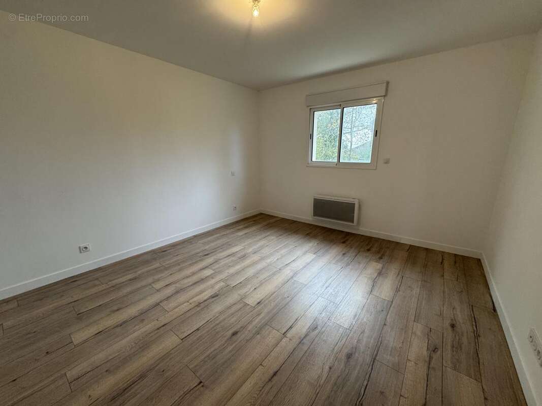 Maison 150 m² à Goustranville  - photo 9