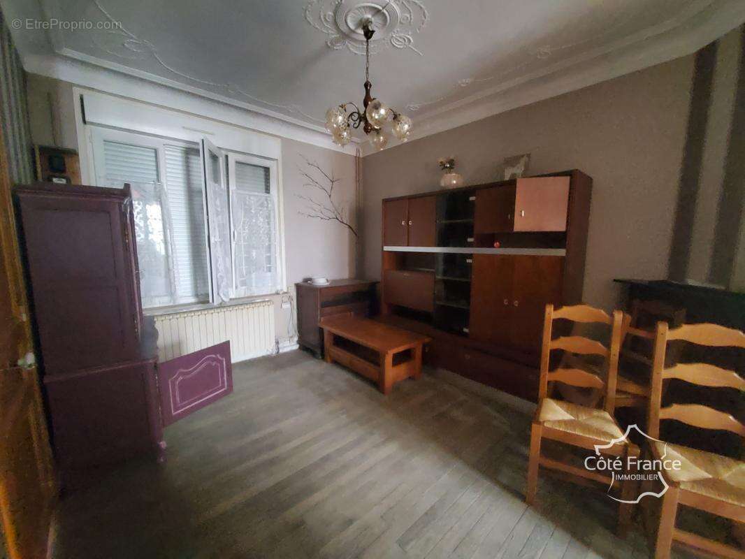 À vendre Revin 08   Maison deux chambres, jardin et garage - photo 3