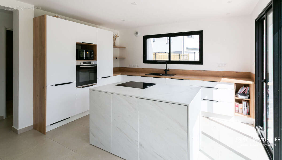 Maison à RIEC-SUR-BELON