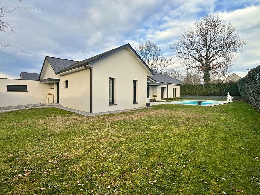 Maison à MORLAAS