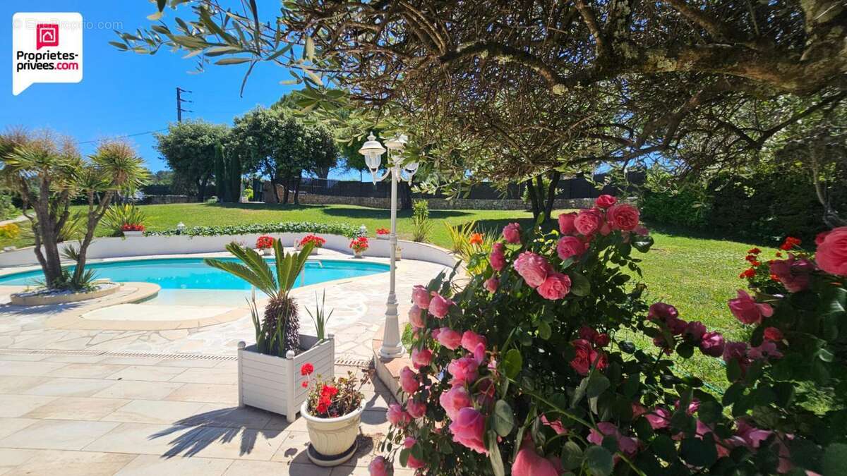 Maison à PEYMEINADE