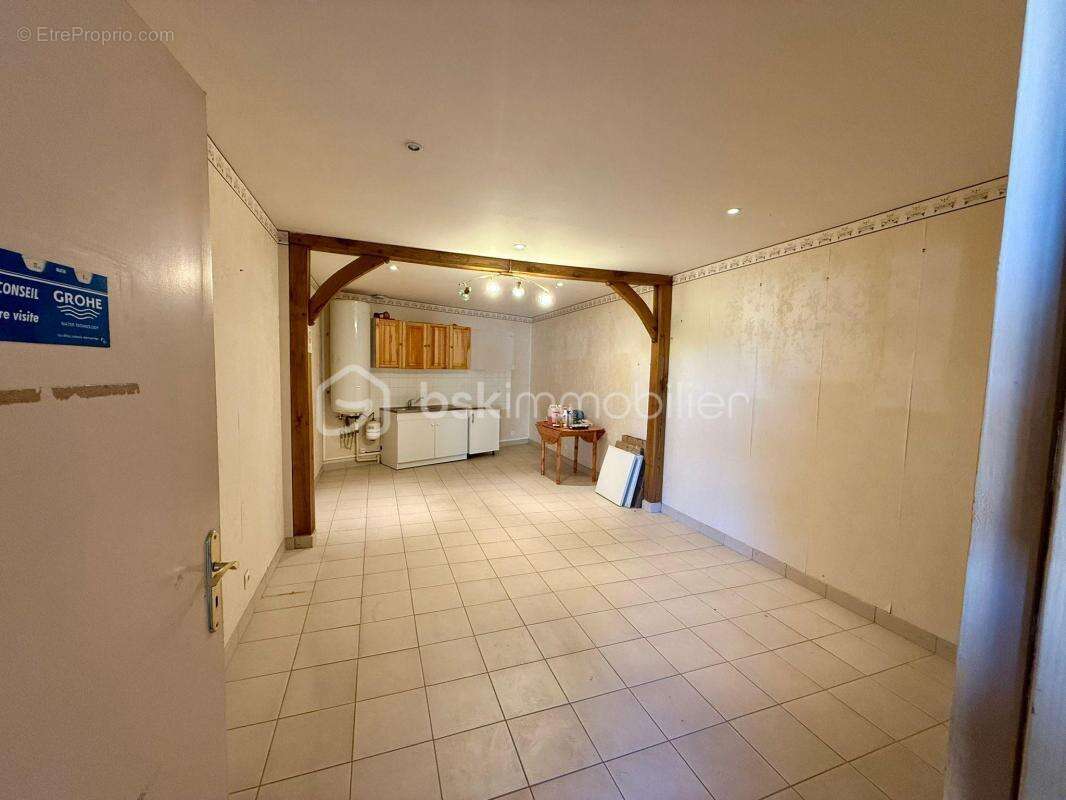 Appartement à SAINT-PATERNE-RACAN