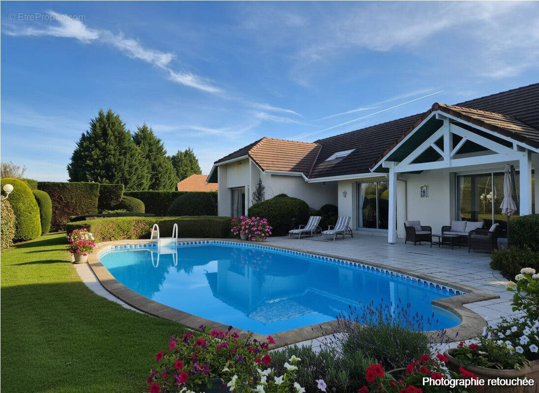 Maison à PESSAC