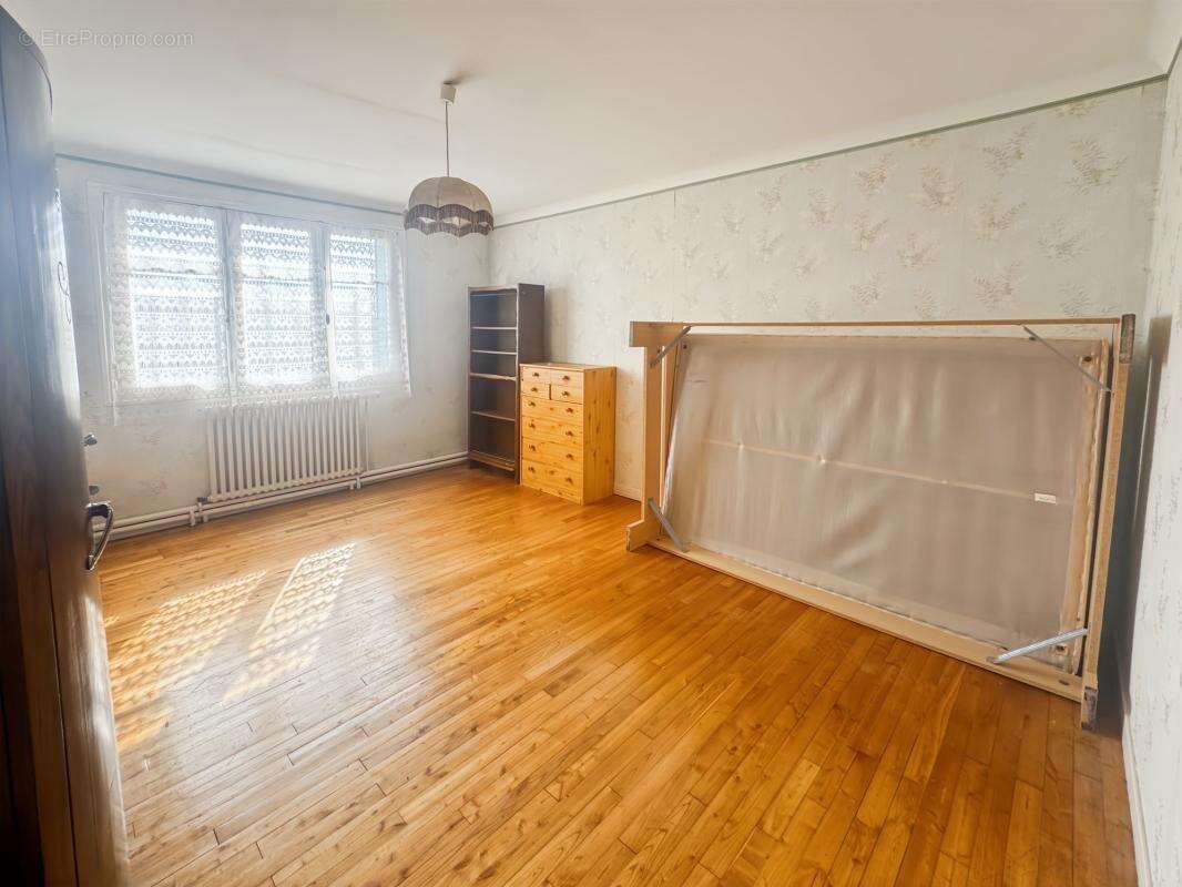 Maison à SAINT-AUBIN-DES-CHATEAUX