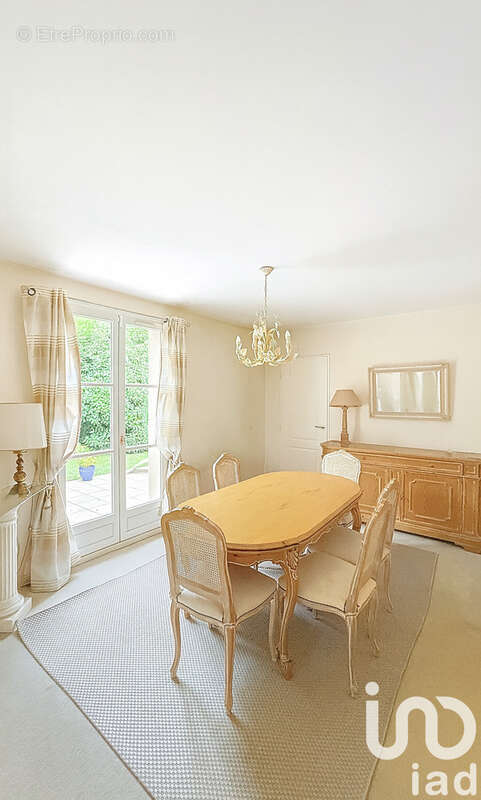 Photo 5 - Maison à LA QUEUE-EN-BRIE