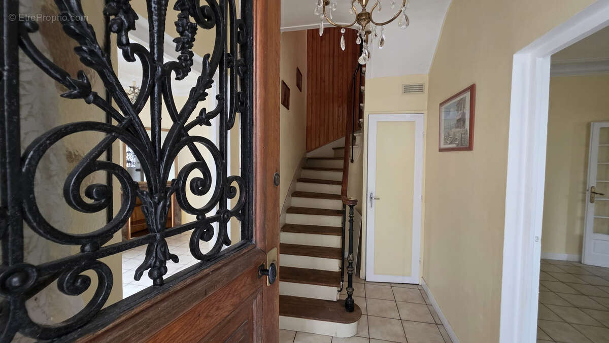 Maison à LIVRY-GARGAN