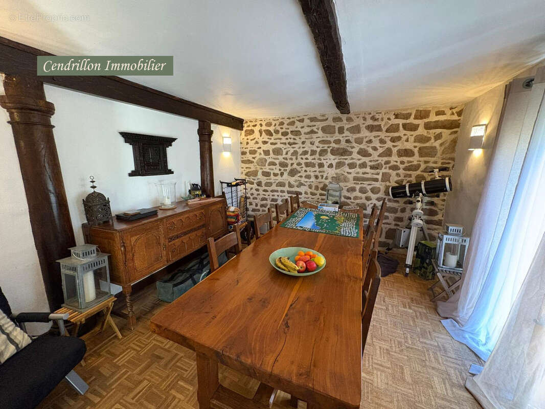 Maison à MASBARAUD-MERIGNAT