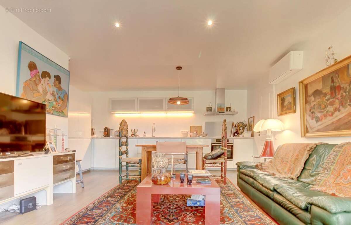 Maison à CHATEAUVIEUX