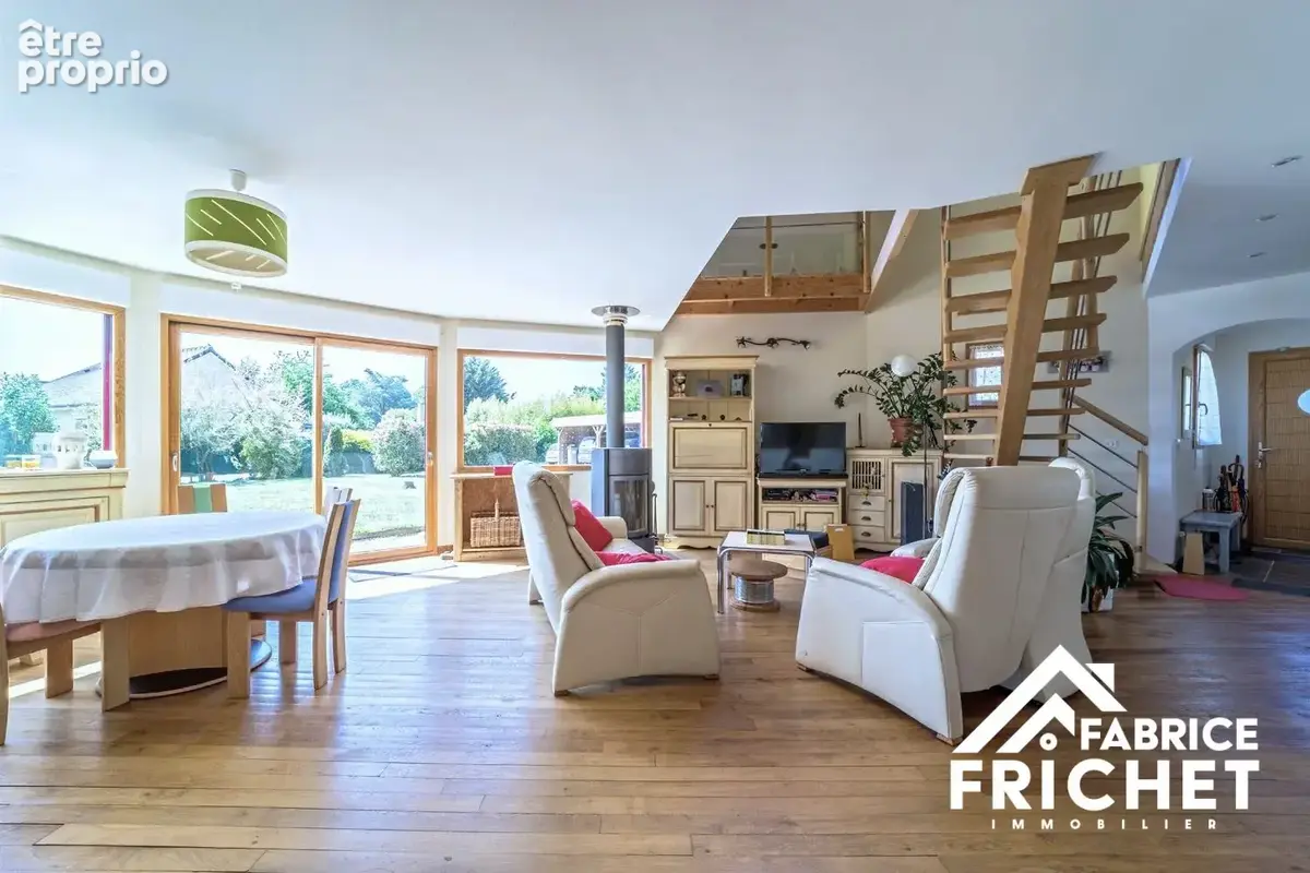 Maison 213 m² à Pacy-Sur-Eure  - photo 8
