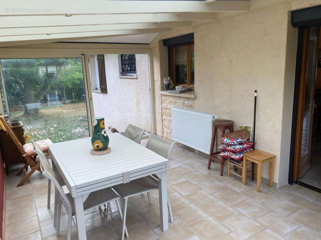 Dijon Métropole et Divia, Maison 120 m2 de 4 chambres, au calme au fond d'une impasse - photo 4