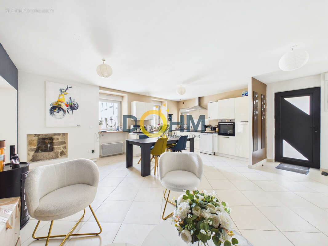 À vendre   Maison de ville 5 pièces à Bas-en-Basset - photo 14