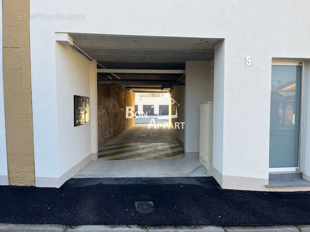 Appartement à LEXY