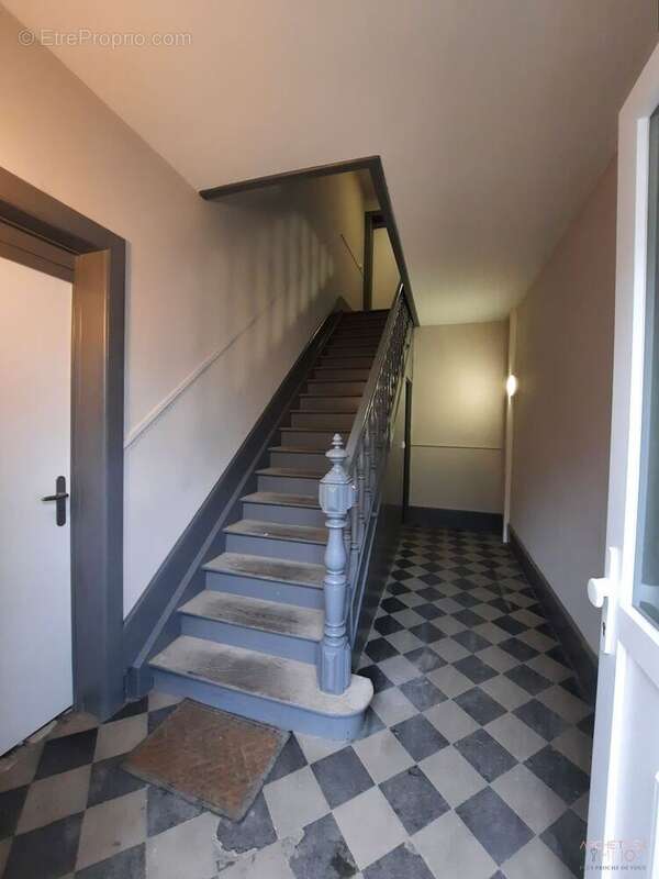 Appartement à FRESSE-SUR-MOSELLE