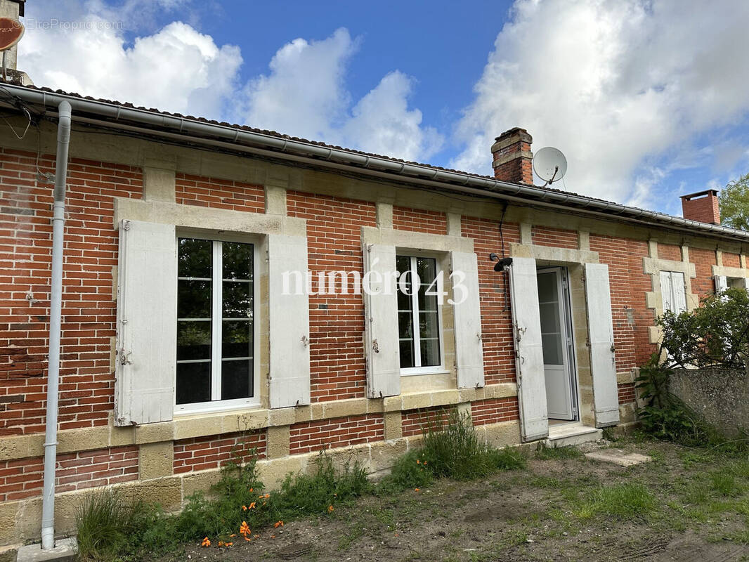 Maison à TALAIS