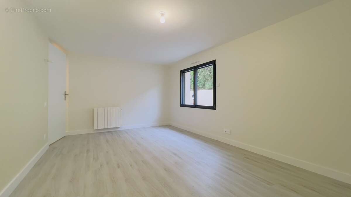 GOURIN (56) – Maison à vendre : 5 pièces, 122 m² habitables, garage, atelier, terrain de 815 m² - photo 11