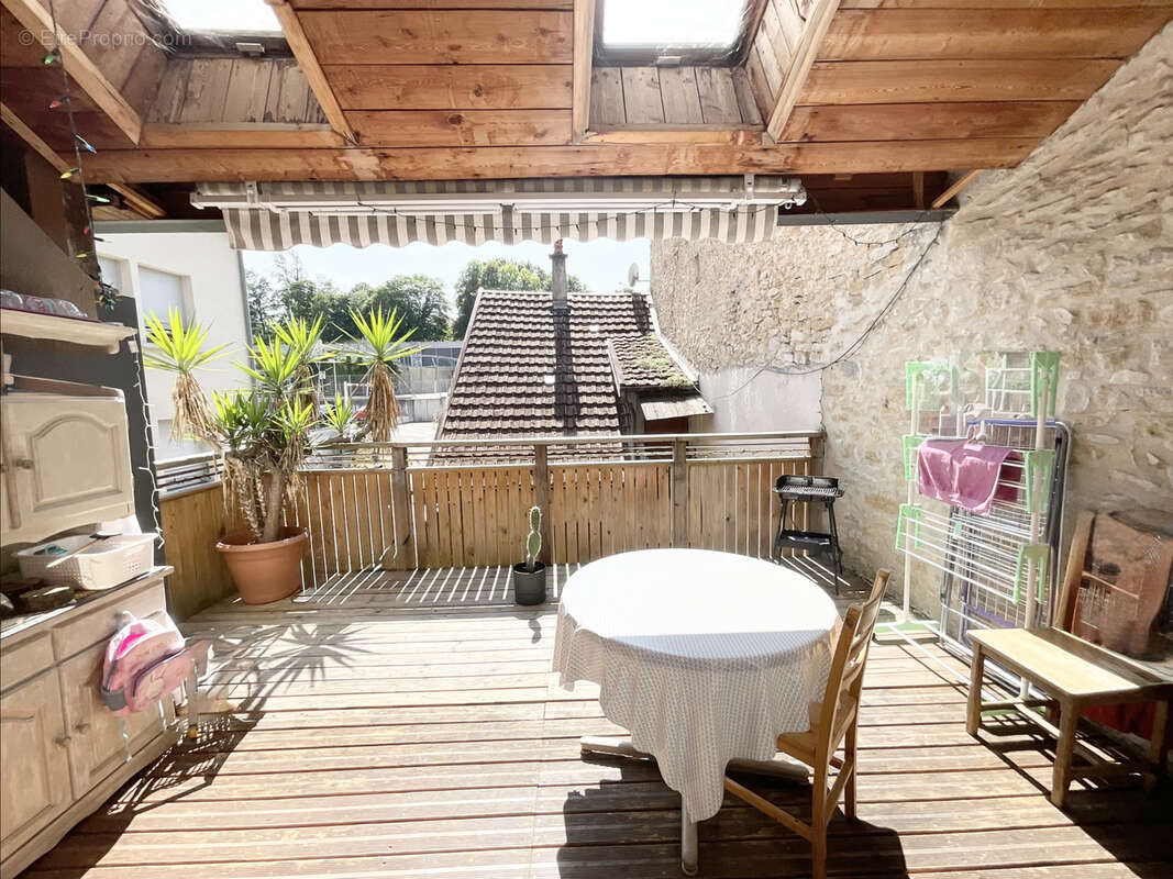 Appartement à ORNANS