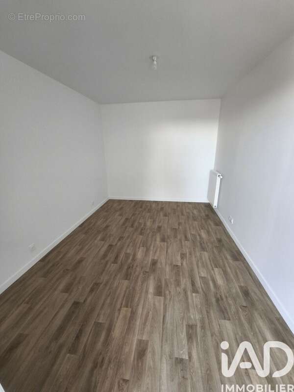 Appartement 40 m² à Le Blanc-Mesnil  - photo 9
